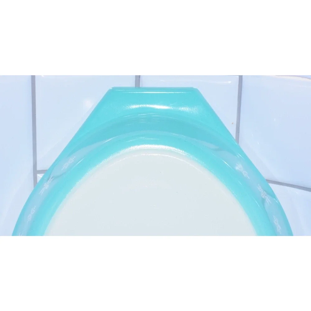 Vintage Pyrex Turquoise Snowflake 12